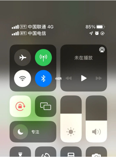 下城苹果手机维修分享iPhone双卡信号解决办法 